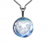 LUNAR HEART Clario Pendant Necklace